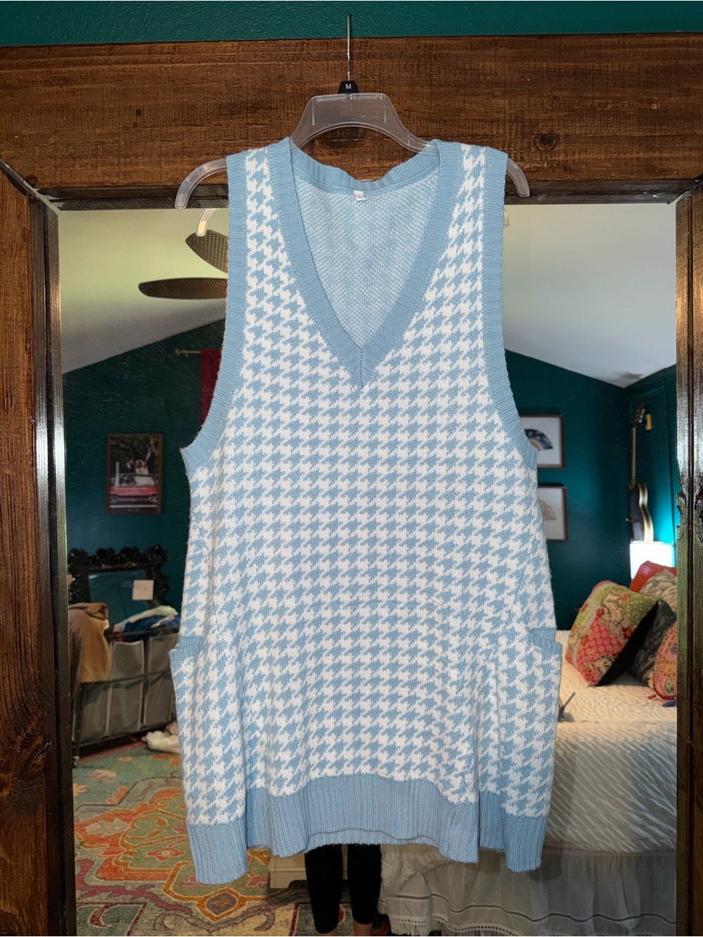 Light Blue & White Houndstooth V-Neck Sweater Vest